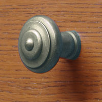 ART20435 Cast Iron Knob in a Pewter finish.